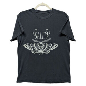 Y2K Salem Massachusetts Death-Head Moth skull t shirt